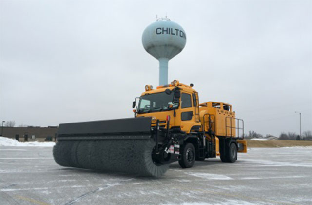 Aircraft ground support equipment